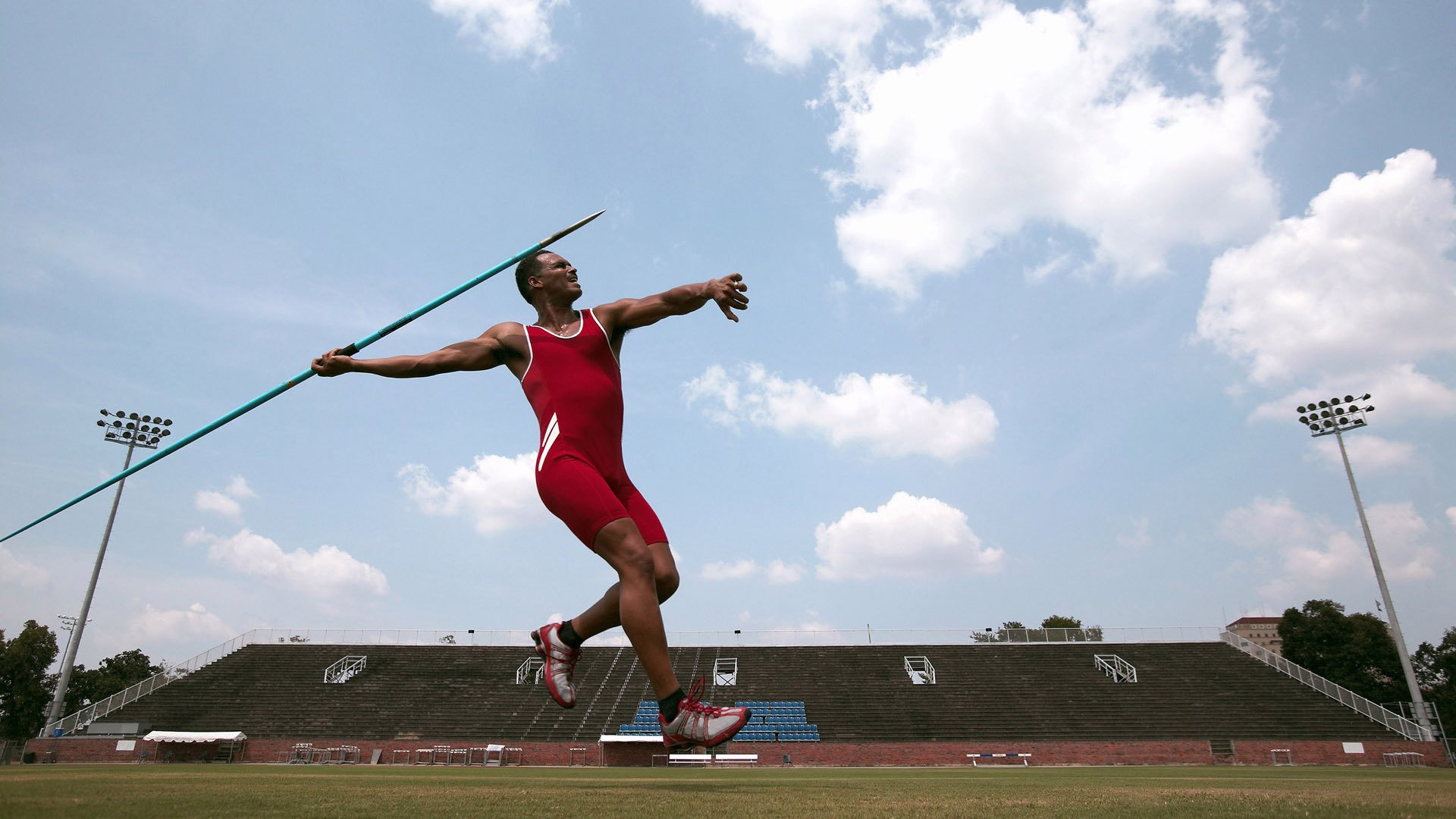 核爆级表演!阿圭罗单场数据撕裂沙特防线,这哪是比赛,这是个人教学